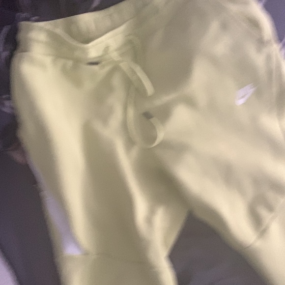 Lime Nike tech shorts and pants - Picture 2 of 2